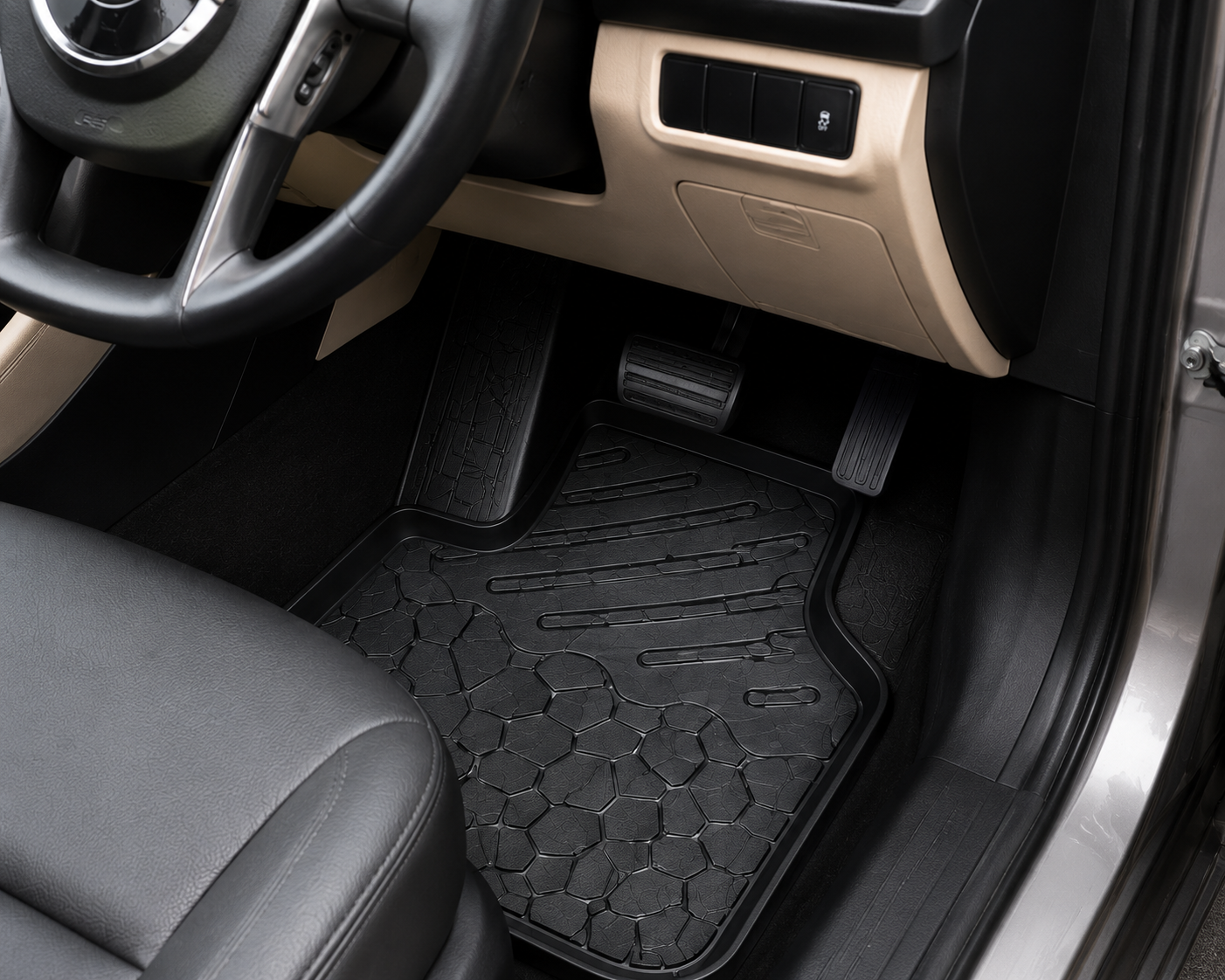 4G Plus Premium Heavy Duty Car Floor Mats Set 5 Seater - Image 4
